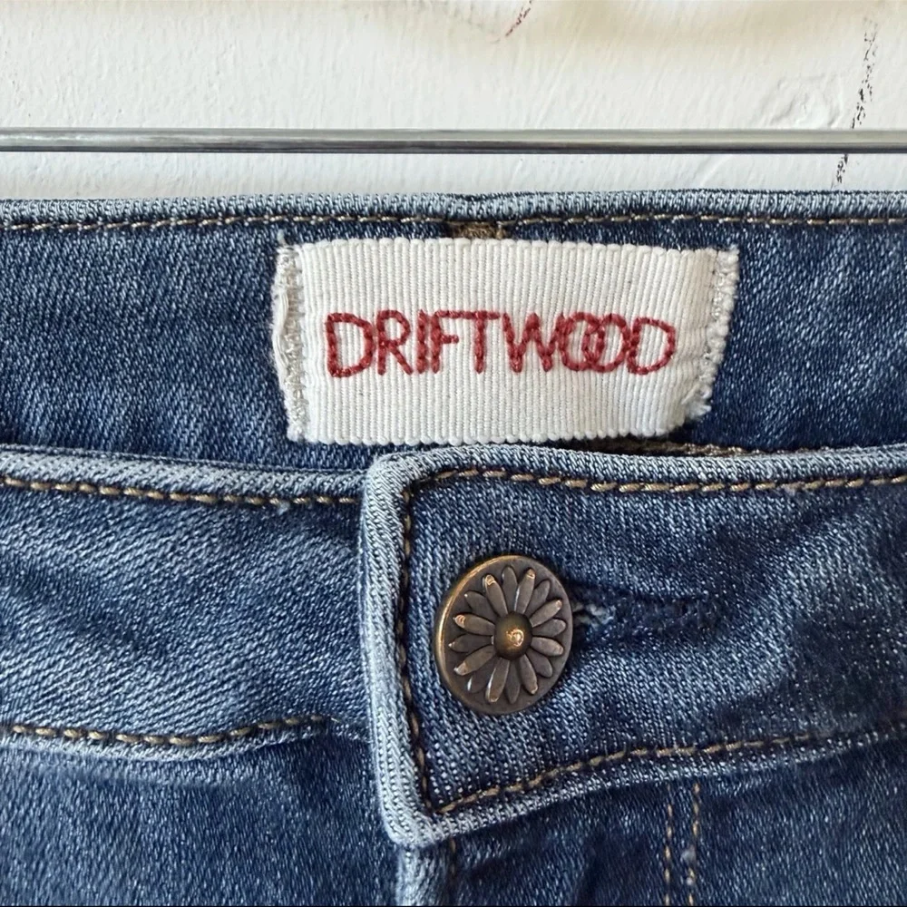 DRIFTWOOD colette cropped